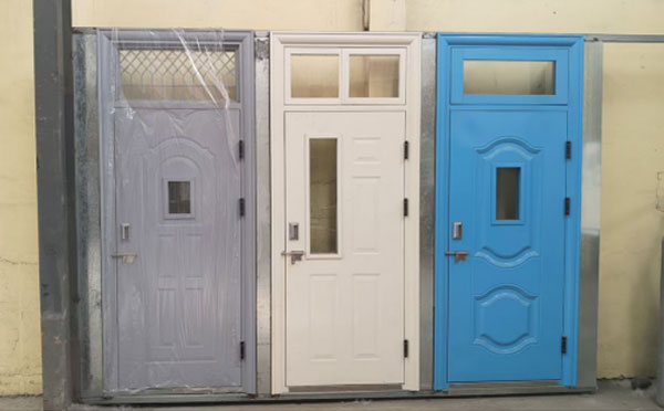 肃南学校教室门