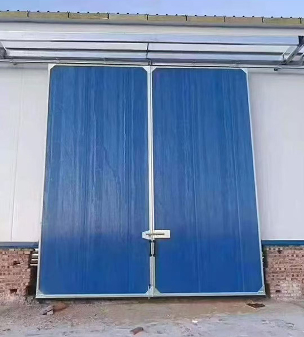 肃南工业门在大型仓储物流通道中的应用实例